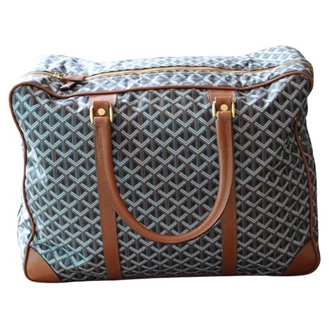 replica goyard suitcase|goyard travel bag price.